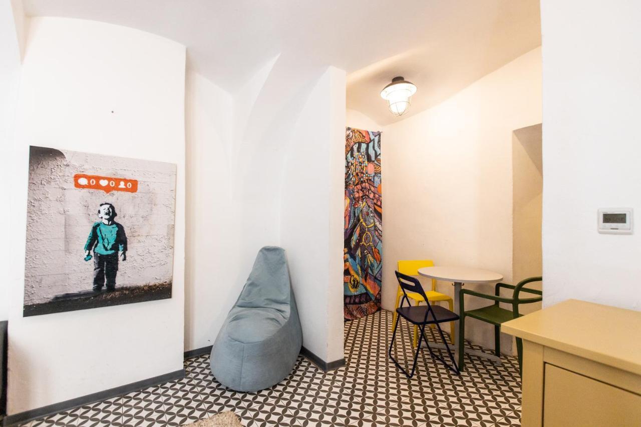 Zeitlos Boutique Hostel Bratislava Exterior photo